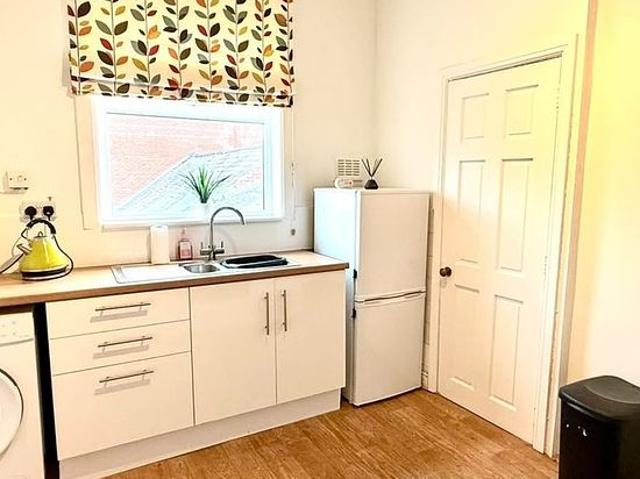 Apartment for rent in Malin Bridge, Sheffield