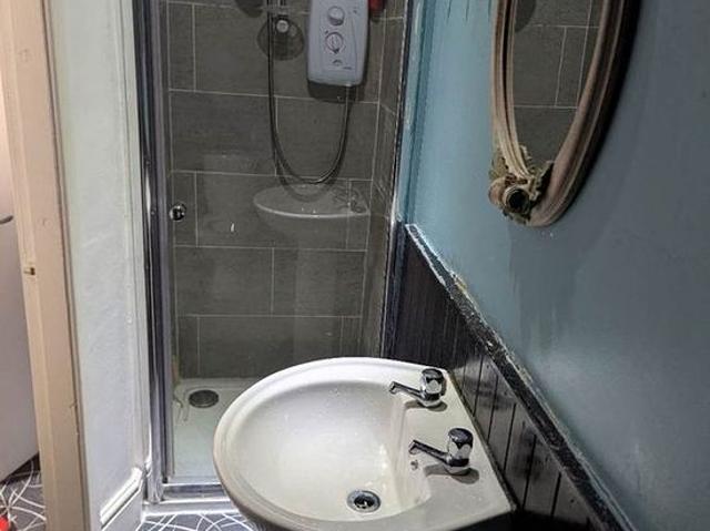 Apartment for rent in Manor Top, Intake