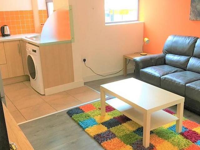 Apartment for rent in Saint George's, South Yorkshire