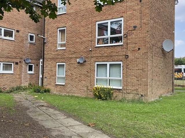 Apartment for rent in Batemoor, South Yorkshire