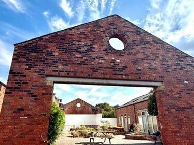 Apartment for rent in Heeley Bottom, Meersbrook