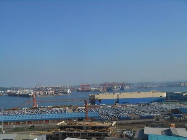 Apartment for rent in Seaview, Kwazulu-natal