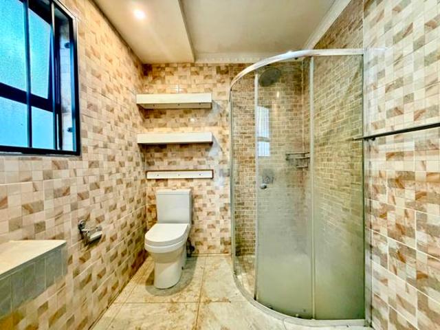 Flat for rent in Vosloorus, Gauteng
