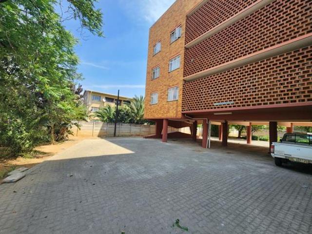 Flat for sale in Lejweleputswa, Free State