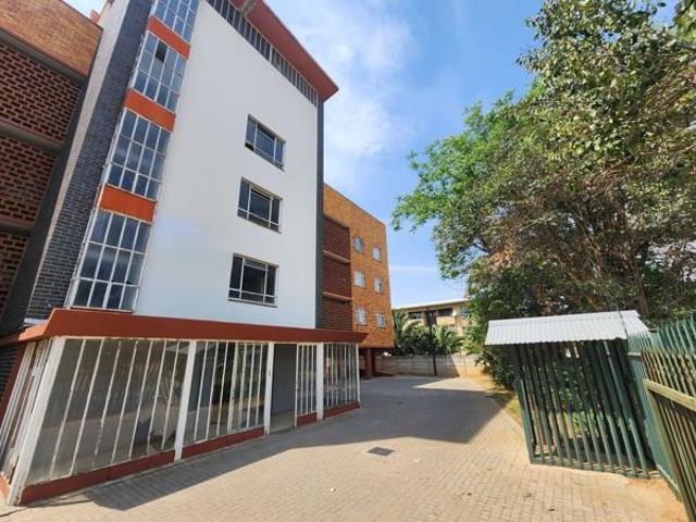 Flat for sale in Lejweleputswa, Free State