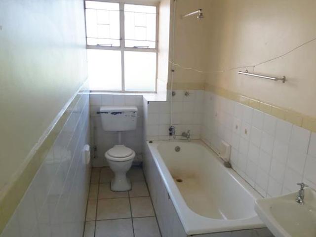 Flat for rent in Lejweleputswa, Free State
