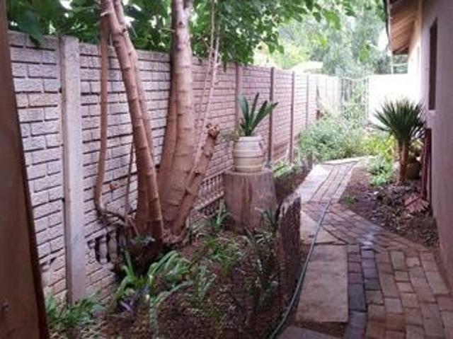 Flat for rent in Lejweleputswa, Free State
