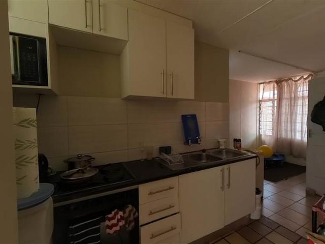 Flat for sale in Pretoria