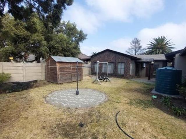 Flat for rent in Gert Sibande, Mpumalanga