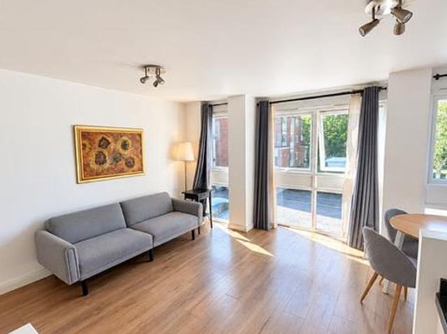 Apartment for rent in Royal Borough of Kingston upon Thames, Greater London
