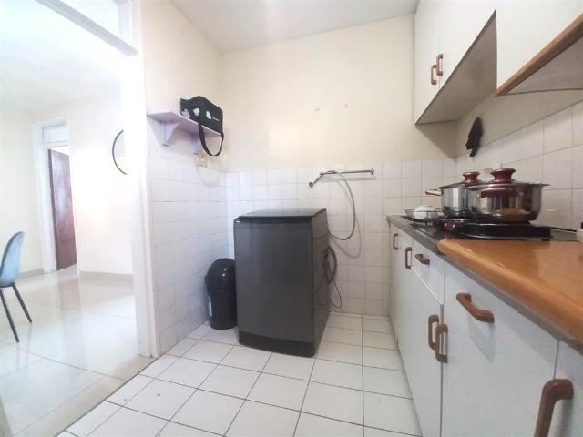 Flat for sale in Seaview, Kwazulu-natal