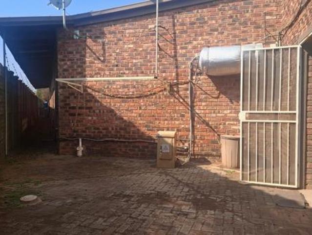 Flat for rent in Sedibeng, Gauteng