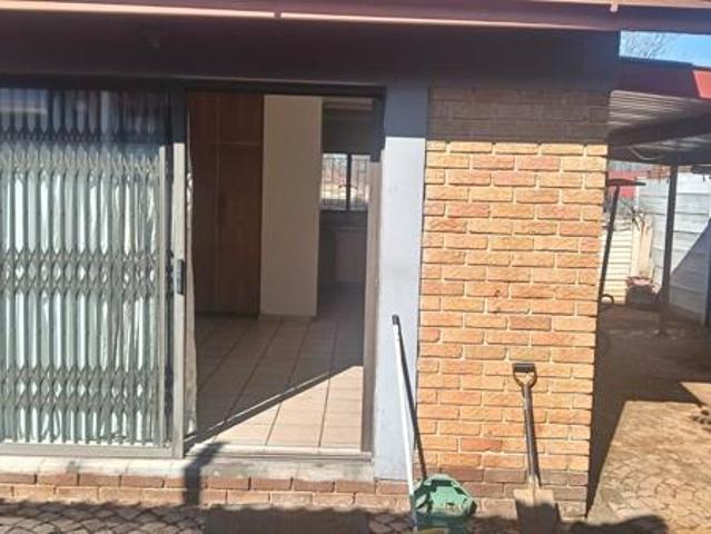 Flat for rent in Bloemfontein, Free State