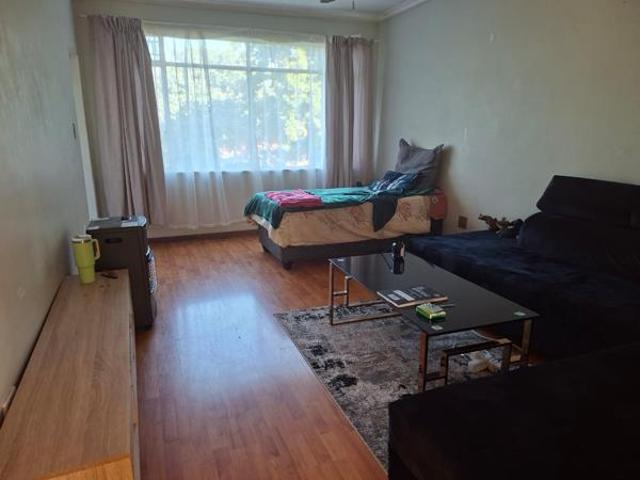 Flat for sale in Sedibeng, Gauteng