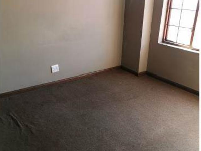 Flat for sale in Tembisa, Gauteng