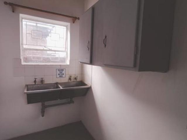 Flat for rent in Jeffreys Bay, Kouga Local Municipality