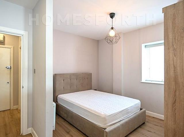 Apartment for rent in Belle Grove, Greater London