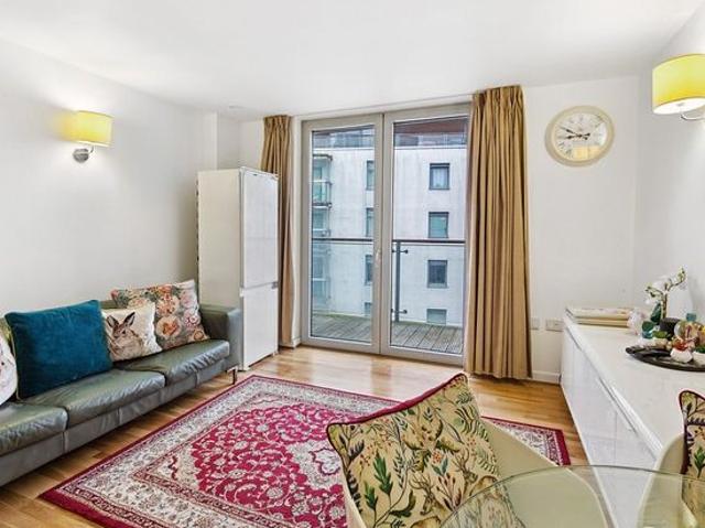 Apartment for rent in Preston, Greater London