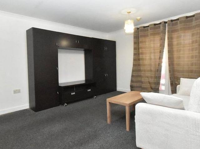 Apartment for rent in Alperton, Greater London
