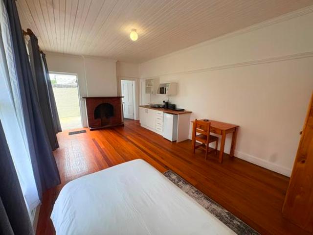 Flat for rent in Bushmans River Mouth, Eastern Cape