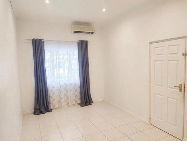 Flat for rent in Durban, eThekwini Metropolitan Municipality
