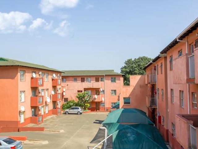 Flat for rent in UMhlathuze Municipality, Kwazulu-natal