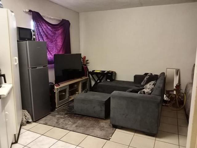 Flat for sale in Bloemfontein, Free State