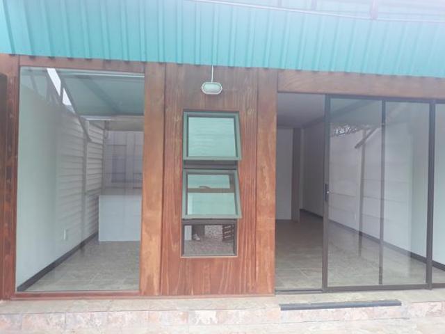 Flat for rent in Waterkloof, Gauteng