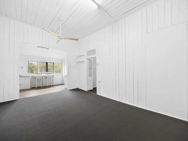 Apartment for rent in Buranda, Greater Brisbane