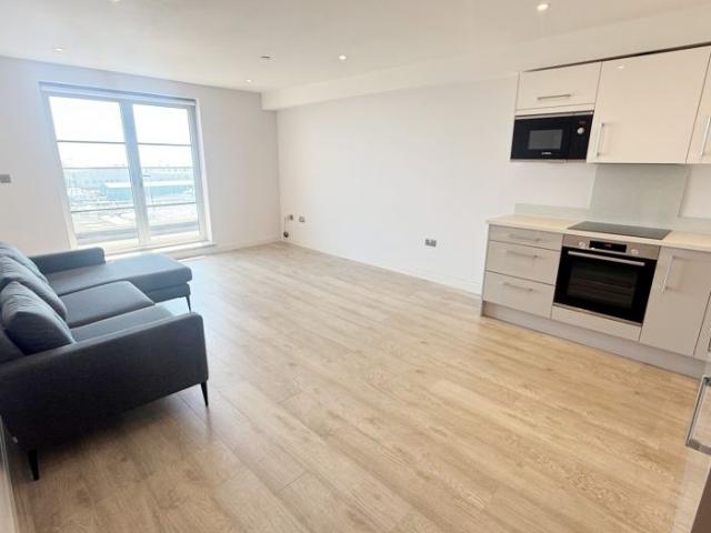 Apartment for rent in Aldrington
