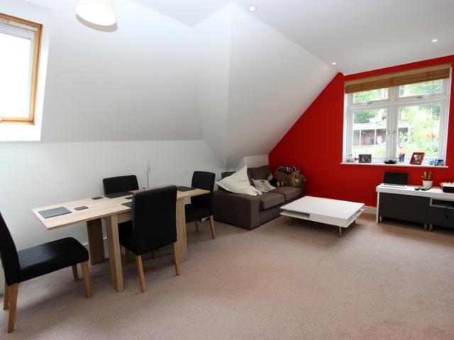 Apartment for rent in London Borough of Croydon, Purley