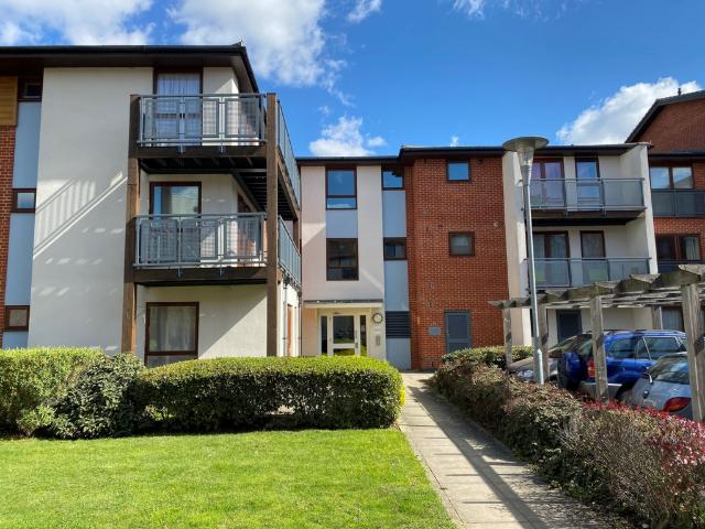 Apartment for rent in London Borough of Croydon, Shirley