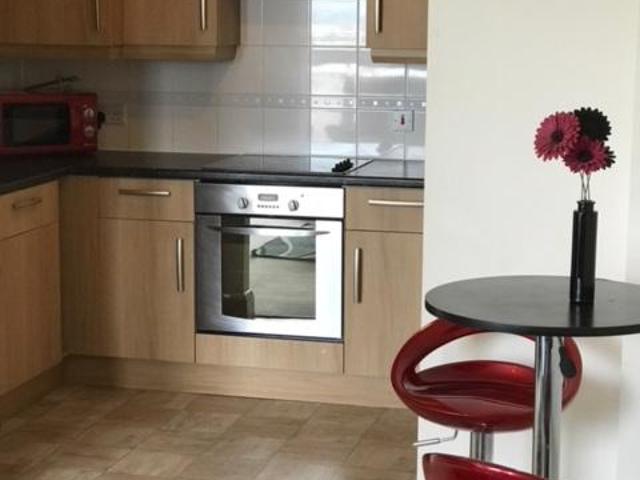 Apartment for rent in London Borough of Croydon, Shirley