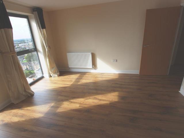 Apartment for rent in London Borough of Croydon, Shirley