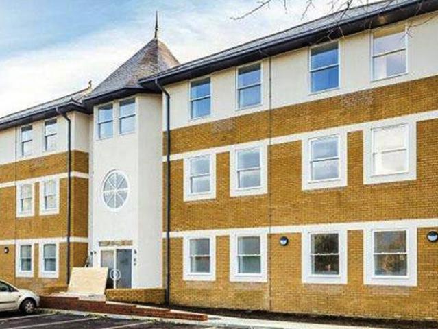 Apartment for rent in Hackbridge, Greater London