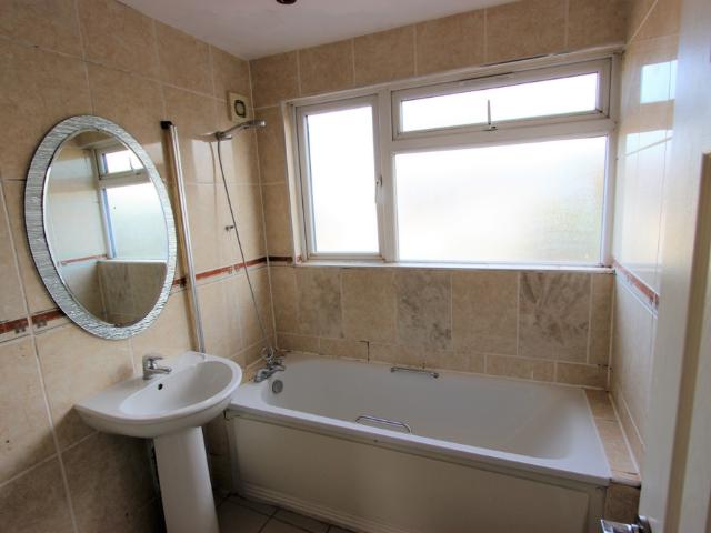 Apartment for rent in London Borough of Croydon, Sanderstead