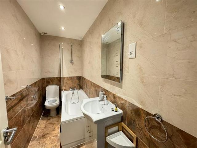Apartment for rent in Slough