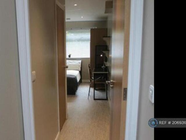House for rent in Ripley Springs, Row Town