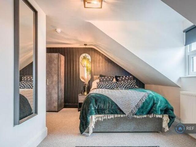 House for rent in Lyons, Greater London