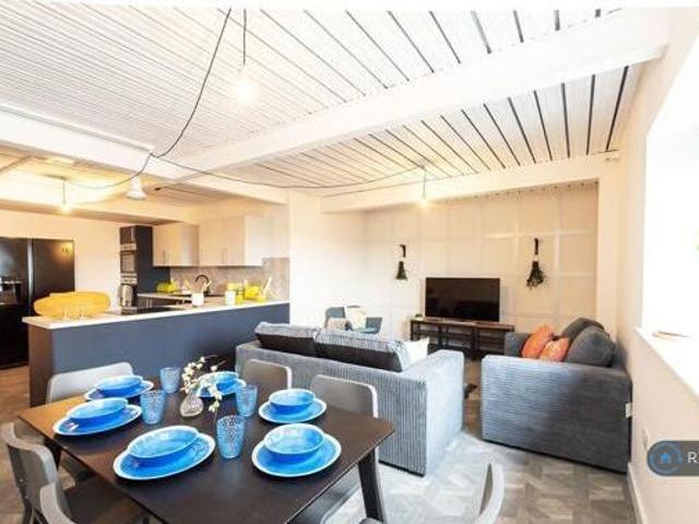 House for rent in Roby Mill, Lancashire