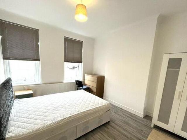 House for rent in Alton Barnes