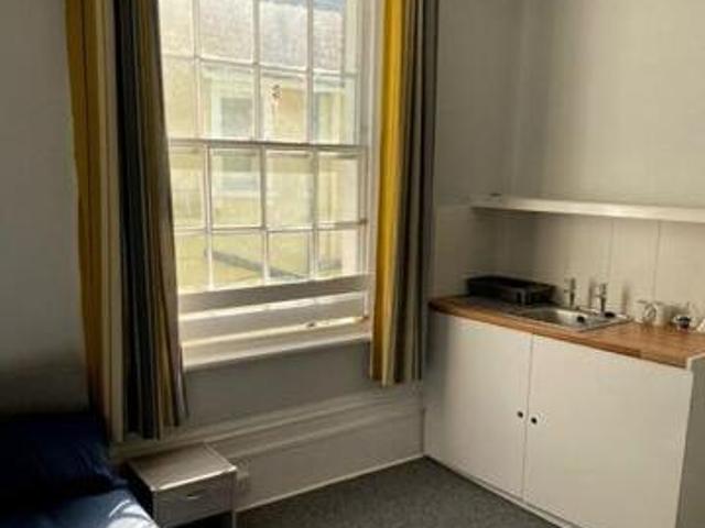 House for rent in Cowlease, Ventnor