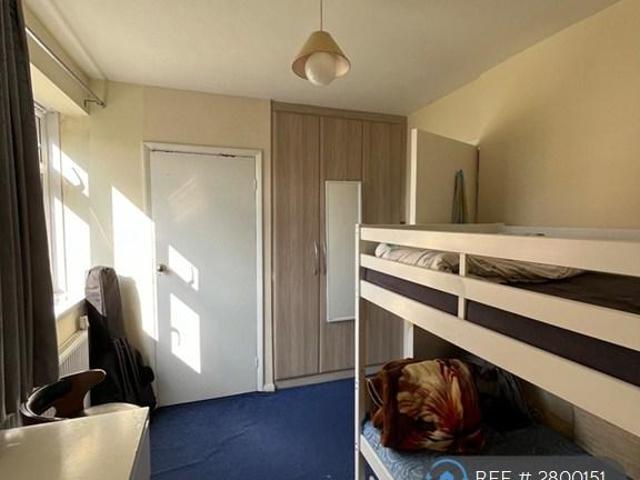 Room for rent in Barkingside, Isle Of Man