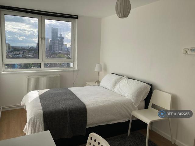 Room for rent in Kennington, Greater London