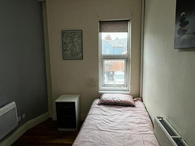 Room for rent in Winson Green, Isle Of Man
