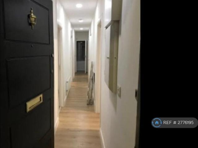 Room for rent in St. John's Wood, Isle Of Man