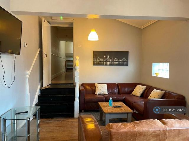 Room for rent in Calderstones, Isle Of Man