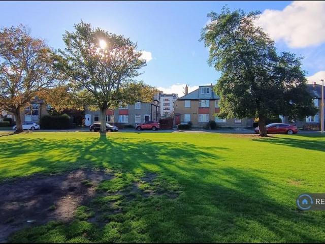 Room for rent in East Pilton, Scotland