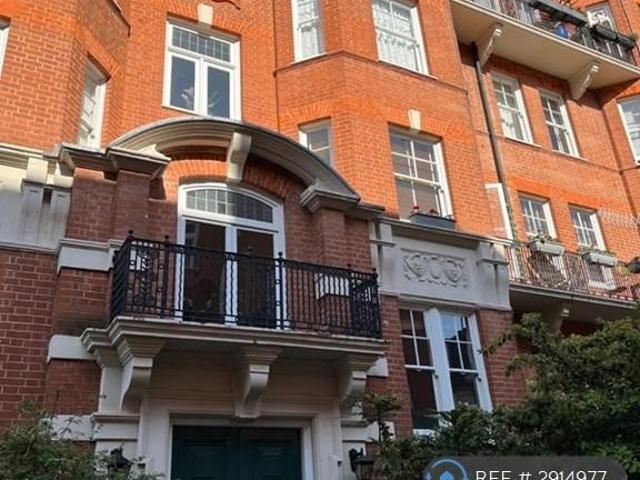 Room for rent in West Kensington, Greater London