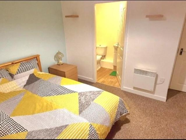Room for rent in Horseley Heath, Tipton